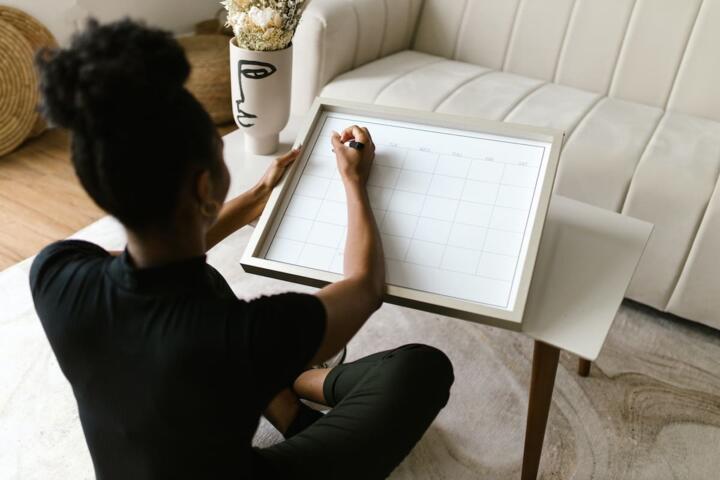 Time Blocking vs. Time Tracking: Which Increases ROI on Your Hours?