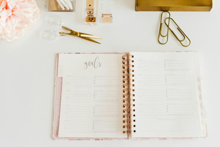 How to Plan Your Year in Quarters: The 12-Week Year Strategy