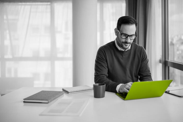 How to Build a Custom CRM in Notion for Personal Relationships